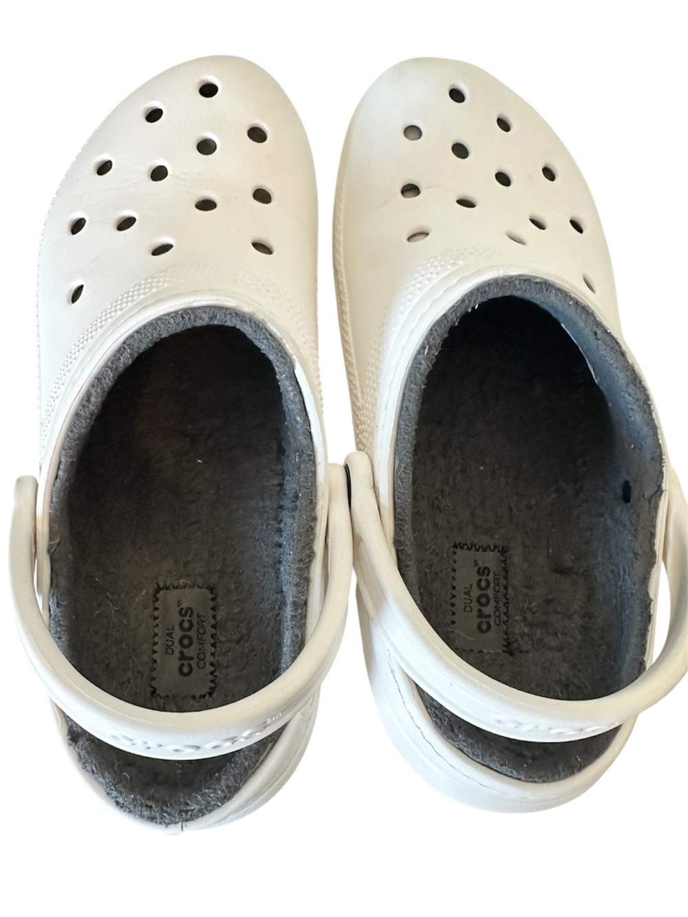 CROCS Women’s Size 10 White with Gray Fuzzy Lined Clog